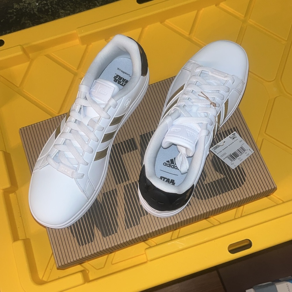 Star Wars Adidas - Picture 5 of 6
